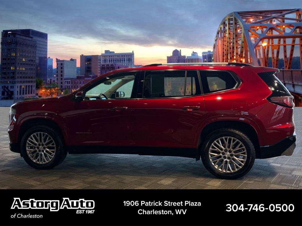 Used 2025 GMC Acadia Denali w/ LPO, Floor Liner Package AWD/4WD image 6