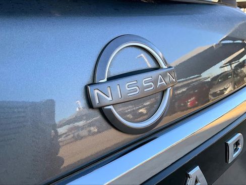 Used 2022 Nissan Armada Platinum w/ Captain's Chairs Package image 29