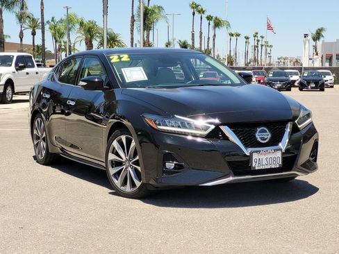 Used 2022 Nissan Maxima Platinum w/ Sport Mat Group FWD image 2