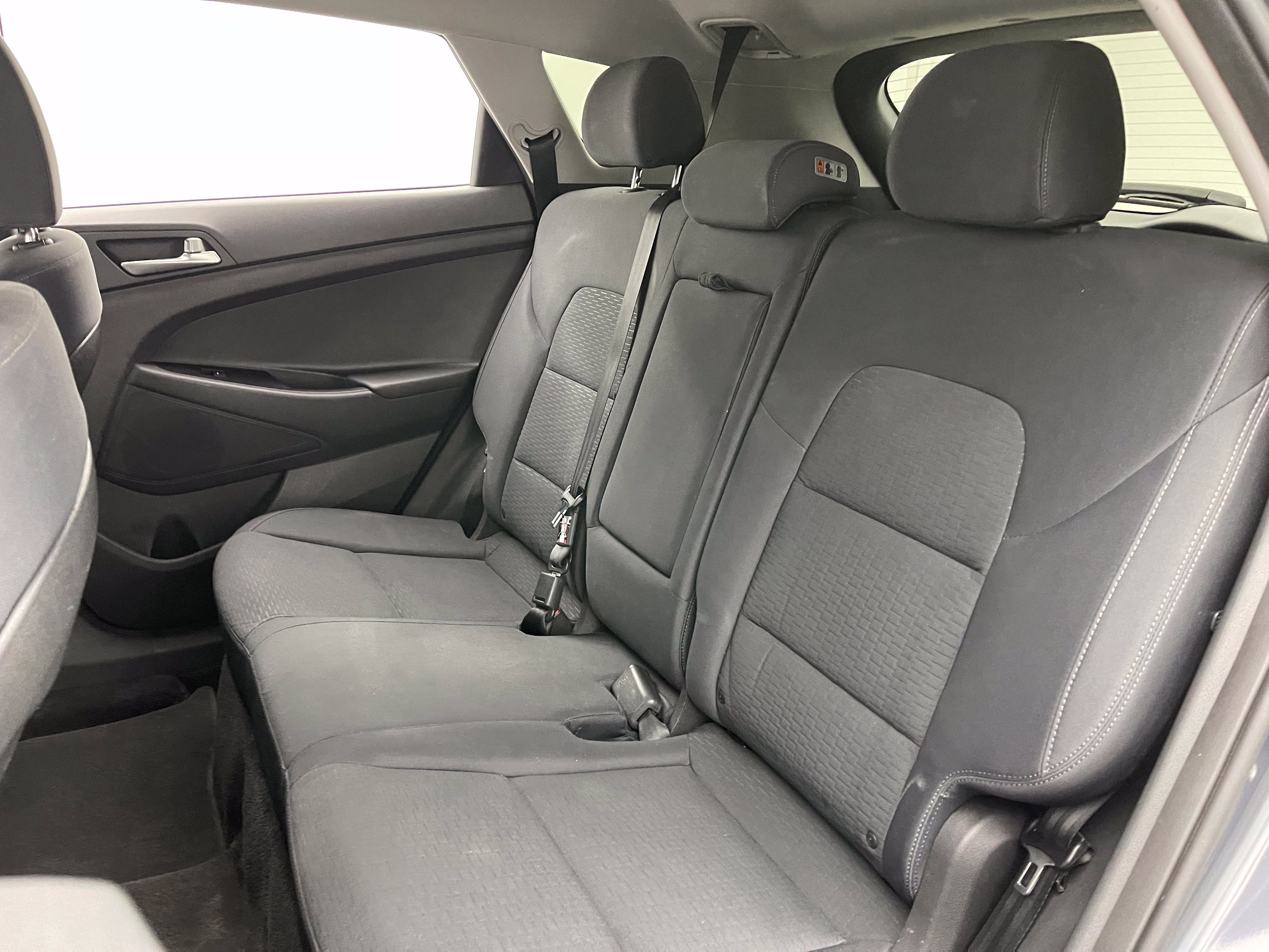 Used 2021 Hyundai Tucson SE FWD image 34