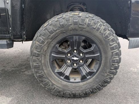 Used 2018 Chevrolet Silverado 1500 LTZ image 11