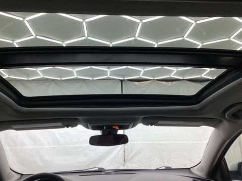 Used 2022 Chevrolet Malibu LT image 26