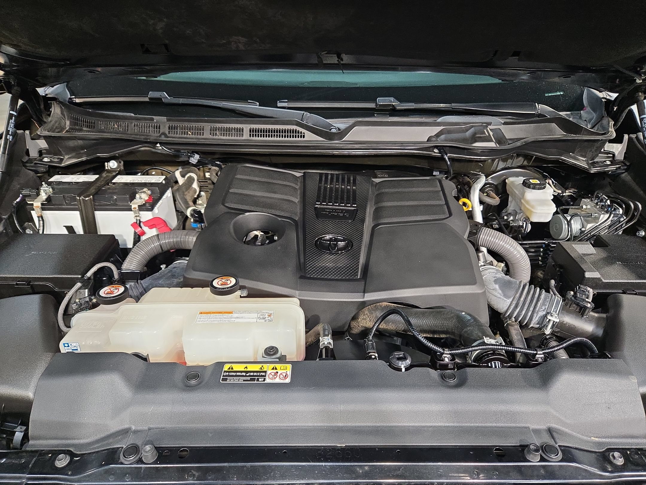 Used 2023 Toyota Tundra SR5 AWD/4WD image 17