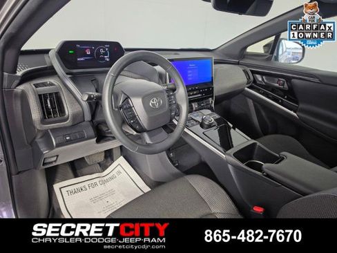 Used 2023 Toyota bZ4X XLE w/ Weather Package FWD image 11