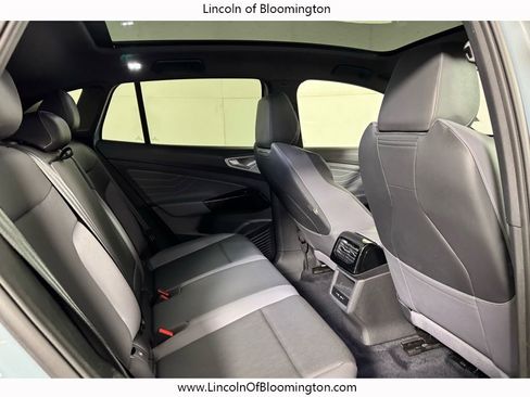 Used 2024 Volkswagen ID.4 Pro S image 20