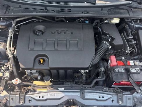 Used 2017 Toyota Corolla SE FWD image 14