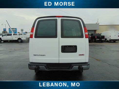 Used 2023 GMC Savana 2500 w/ Driver Convenience Package image 5