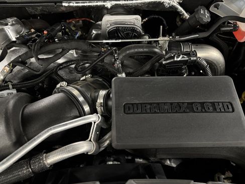 Used 2024 Chevrolet Silverado 2500 High Country w/ High Country Premium Package image 24