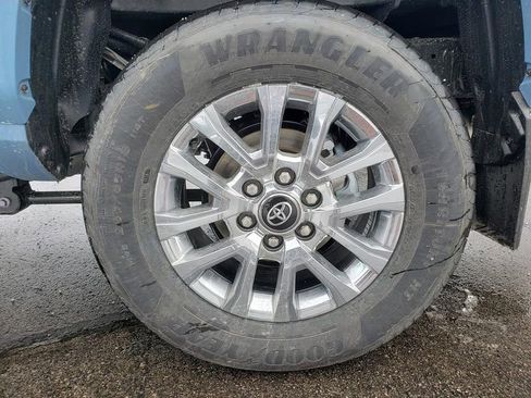 New 2026 Toyota Tacoma Limited AWD/4WD image 12