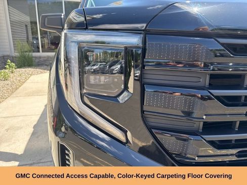 Used 2024 GMC Sierra 1500 Elevation AWD/4WD image 23