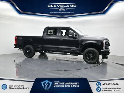 New 2026 Ford F250 Lariat w/ Black Appearance Package