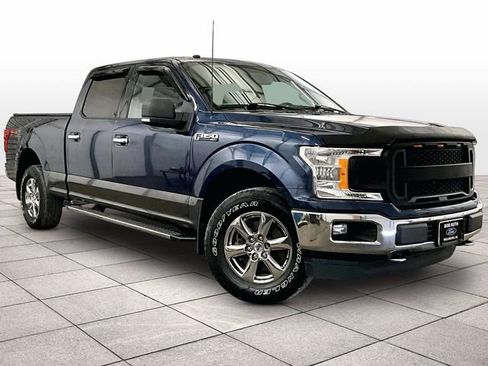 Used 2018 Ford F150 XLT w/ Equipment Group 302A Luxury AWD/4WD image 3