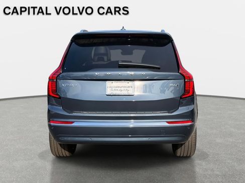 New 2026 Volvo XC90 B6 Plus w/ Protection Package Premier image 4