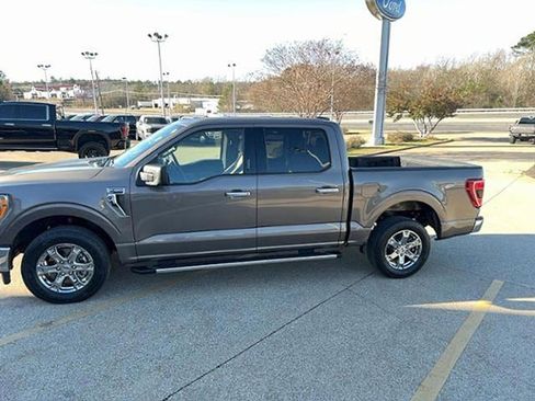 Used 2022 Ford F150 XLT w/ Equipment Group 301A Mid image 10