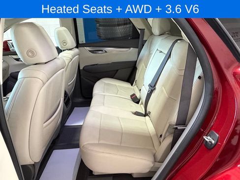 Used 2020 Cadillac XT5 Premium Luxury AWD/4WD image 15