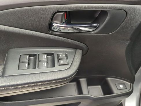 Used 2023 Honda Ridgeline Sport image 18