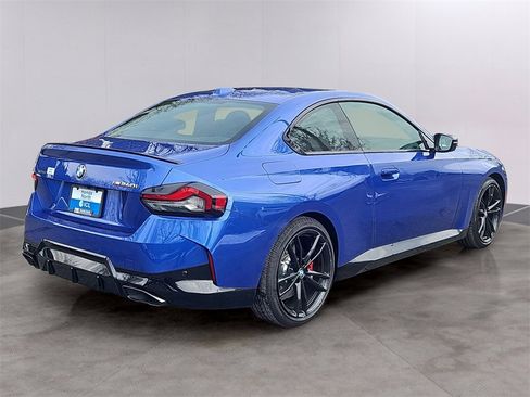 Used 2024 BMW M240i xDrive Coupe w/ Premium Package image 4