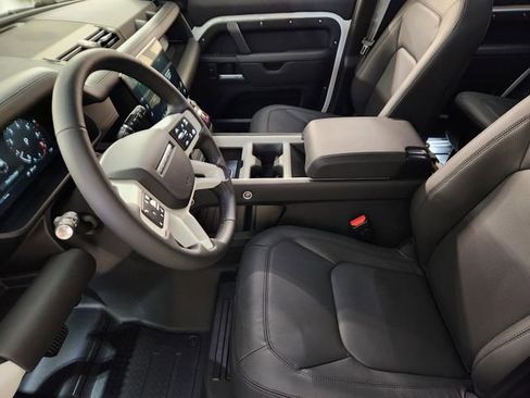New 2026 Land Rover Defender 110 S image 13