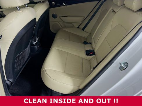 Used 2023 Kia Stinger GT-Line w/ Sun & Sound Package image 5