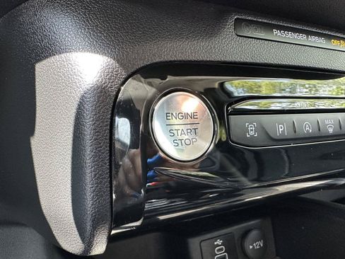 Used 2024 Ford Escape Platinum AWD/4WD image 28