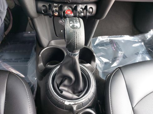 Used 2016 MINI Cooper 2-Door Hardtop image 21