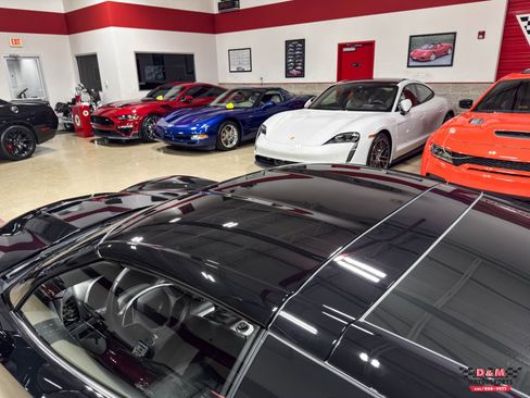 Used 2017 Chevrolet Corvette Stingray Coupe image 40