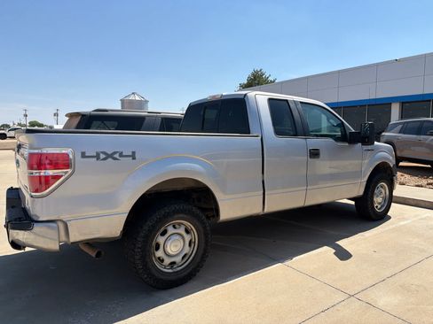 Used 2014 Ford F150 XL w/ Equipment Group 101A Mid AWD/4WD image 4