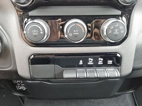 New 2026 RAM 1500 Tradesman AWD/4WD image 19