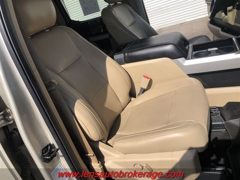 Used 2017 Ford F350 Lariat w/ Chrome Package AWD/4WD image 22