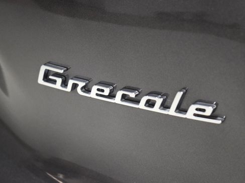 Certified 2024 Maserati Grecale GT image 12