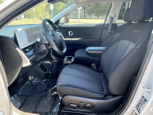 Certified 2024 Hyundai Ioniq 5 SE image 10