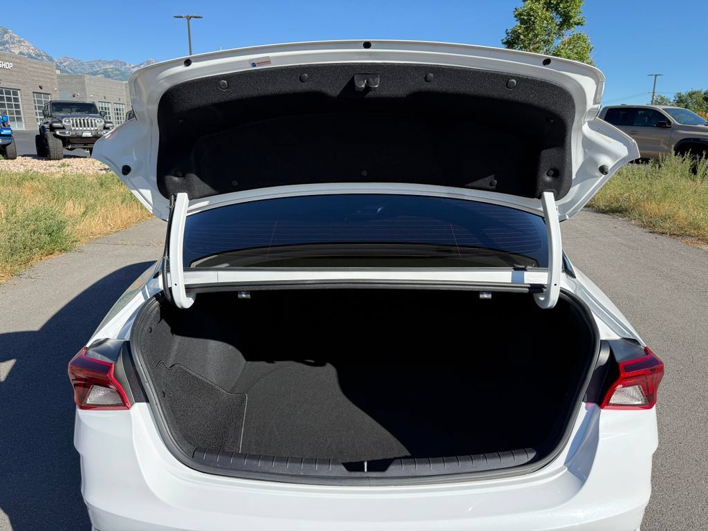 Used 2023 Kia K5 GT-Line FWD image 14