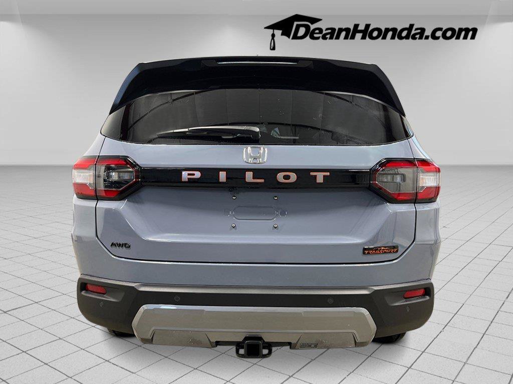 New 2026 Honda Pilot TrailSport image 4