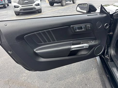 Used 2016 Ford Mustang GT Premium w/ GT Performance Package RWD image 21