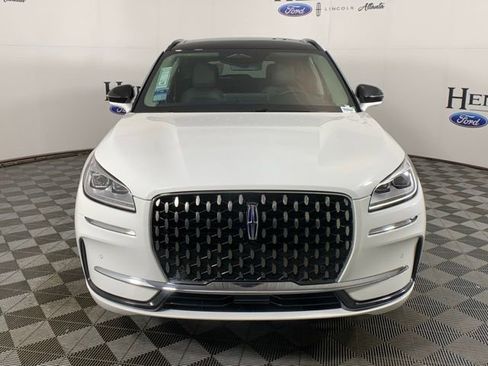 New 2025 Lincoln Corsair Grand Touring w/ Equipment Group 302A AWD/4WD image 11