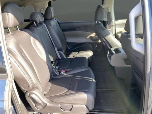 New 2026 Kia Carnival SX image 40