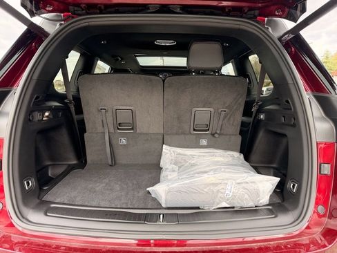 New 2025 Jeep Grand Cherokee L Limited image 36