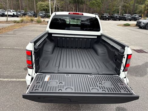 New 2026 Nissan Frontier SV w/ Tow Package RWD image 25