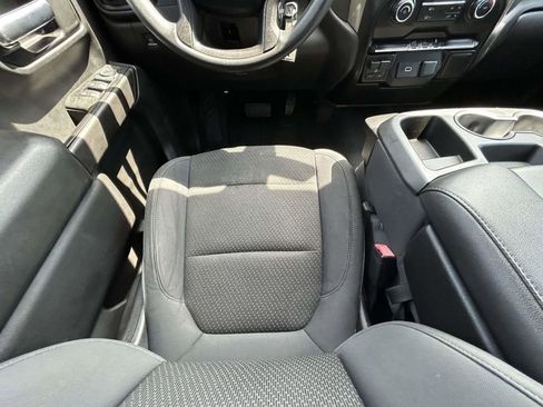 Used 2019 Chevrolet Silverado 1500 Custom w/ Custom Value Package AWD/4WD image 13