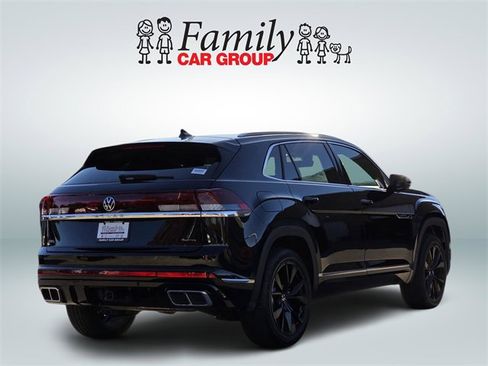 Used 2024 Volkswagen Atlas Cross Sport SEL Premium R-Line image 4