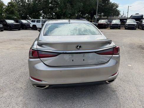 Used 2020 Lexus ES 350 w/ Premium Package FWD image 5