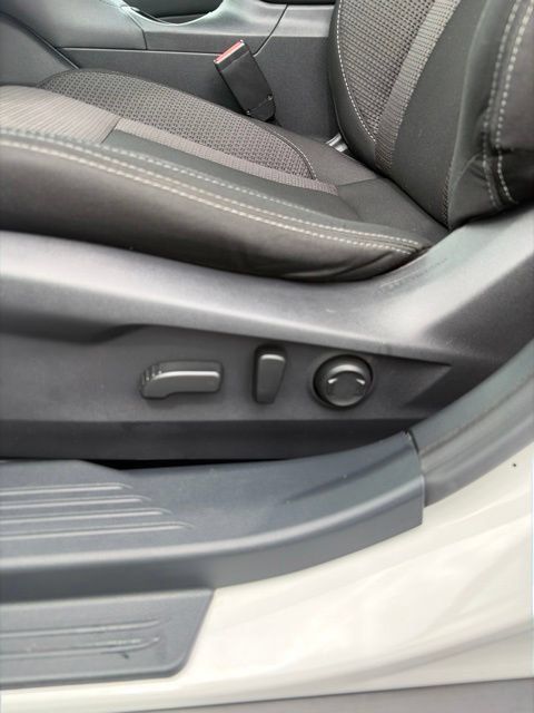 Used 2020 Subaru Outback Premium AWD/4WD image 13