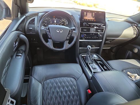 Used 2023 INFINITI QX80 Sensory w/ Cargo Package image 8