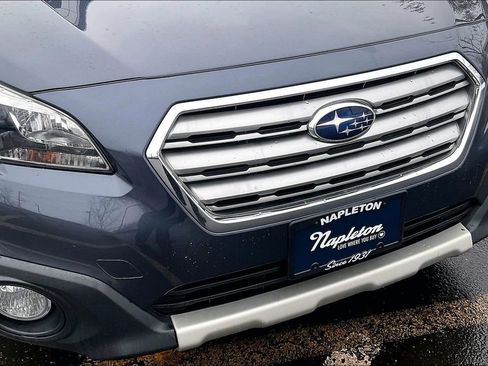 Used 2017 Subaru Outback 2.5i Limited w/ Popular Package #5 image 34