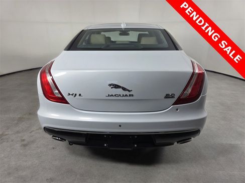 Used 2017 Jaguar XJ L Portfolio image 5