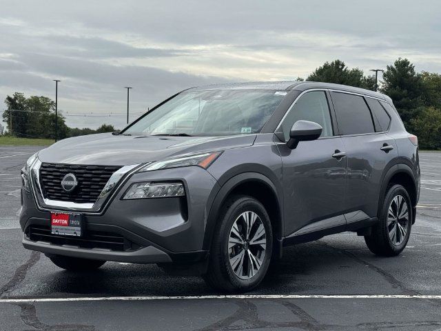 Used 2023 Nissan Rogue SV AWD/4WD image 2