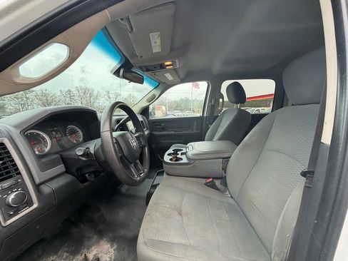 Used 2016 RAM 2500 Tradesman w/ Chrome Appearance Group image 11