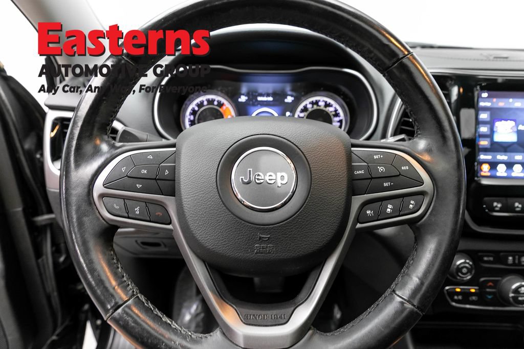Used 2021 Jeep Cherokee Limited w/ Mopar Interior Package AWD/4WD image 11