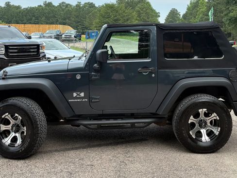 Used 2008 Jeep Wrangler X AWD/4WD image 3