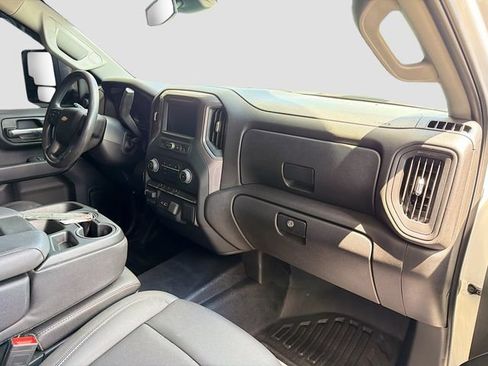 Used 2024 Chevrolet Silverado 3500 W/T AWD/4WD image 21